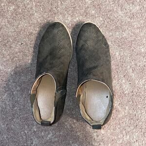 Rocket Dog western style boots - size 7